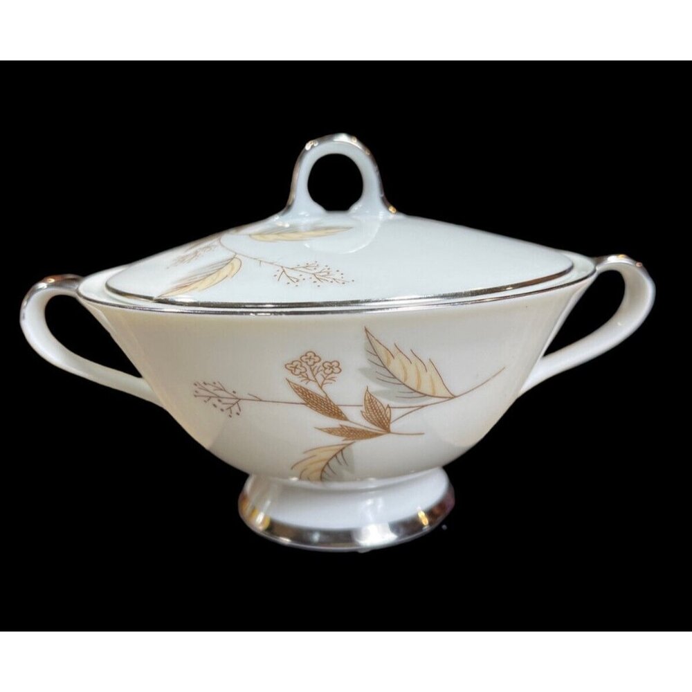 Vintage Arlen Fine China Floral Oak leaf #1568 Sugar Bowl. Made In Japan.
